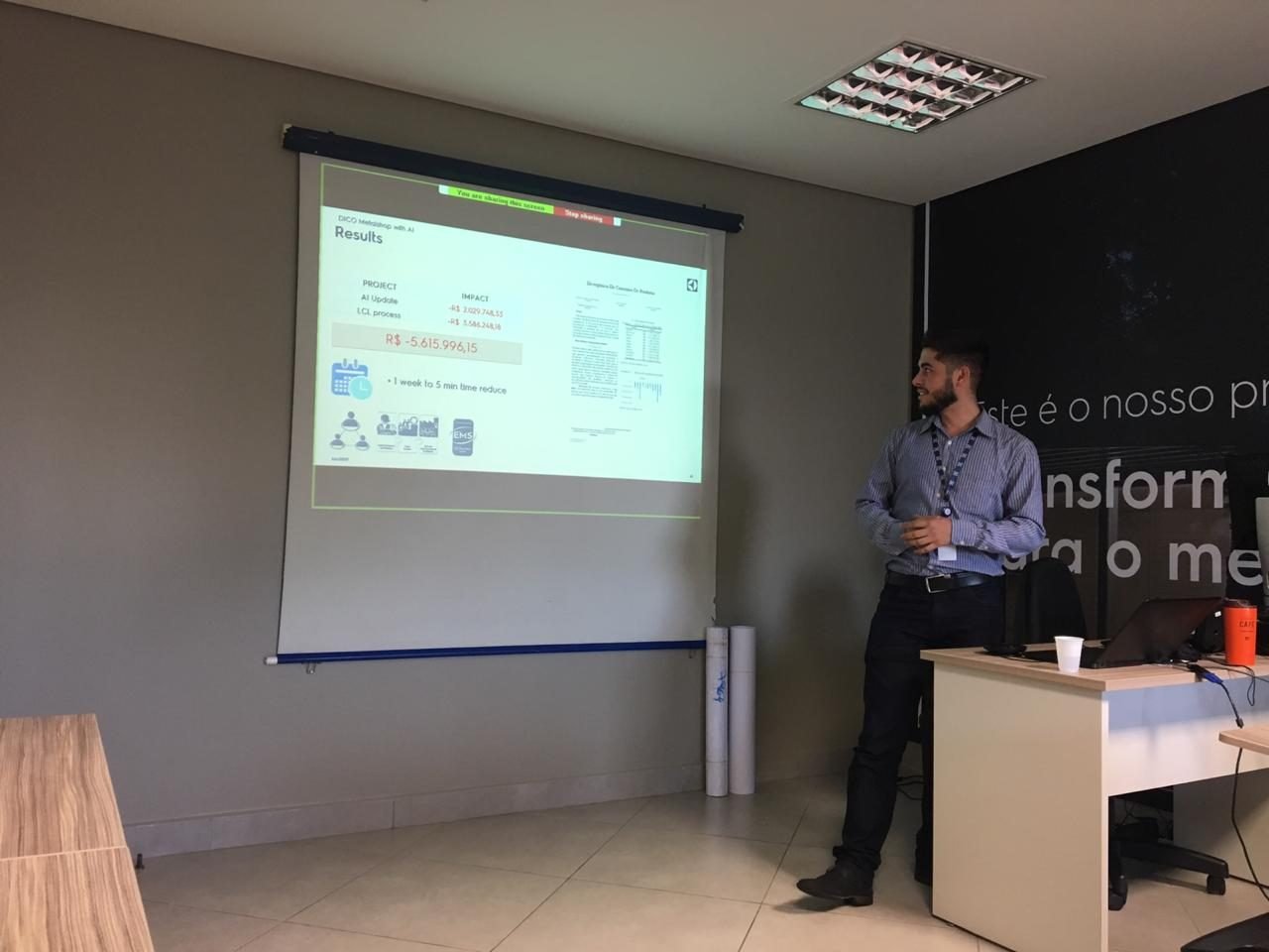 Apresentação de fechamento com o resultado financeiro consolidado do projeto de engenharia